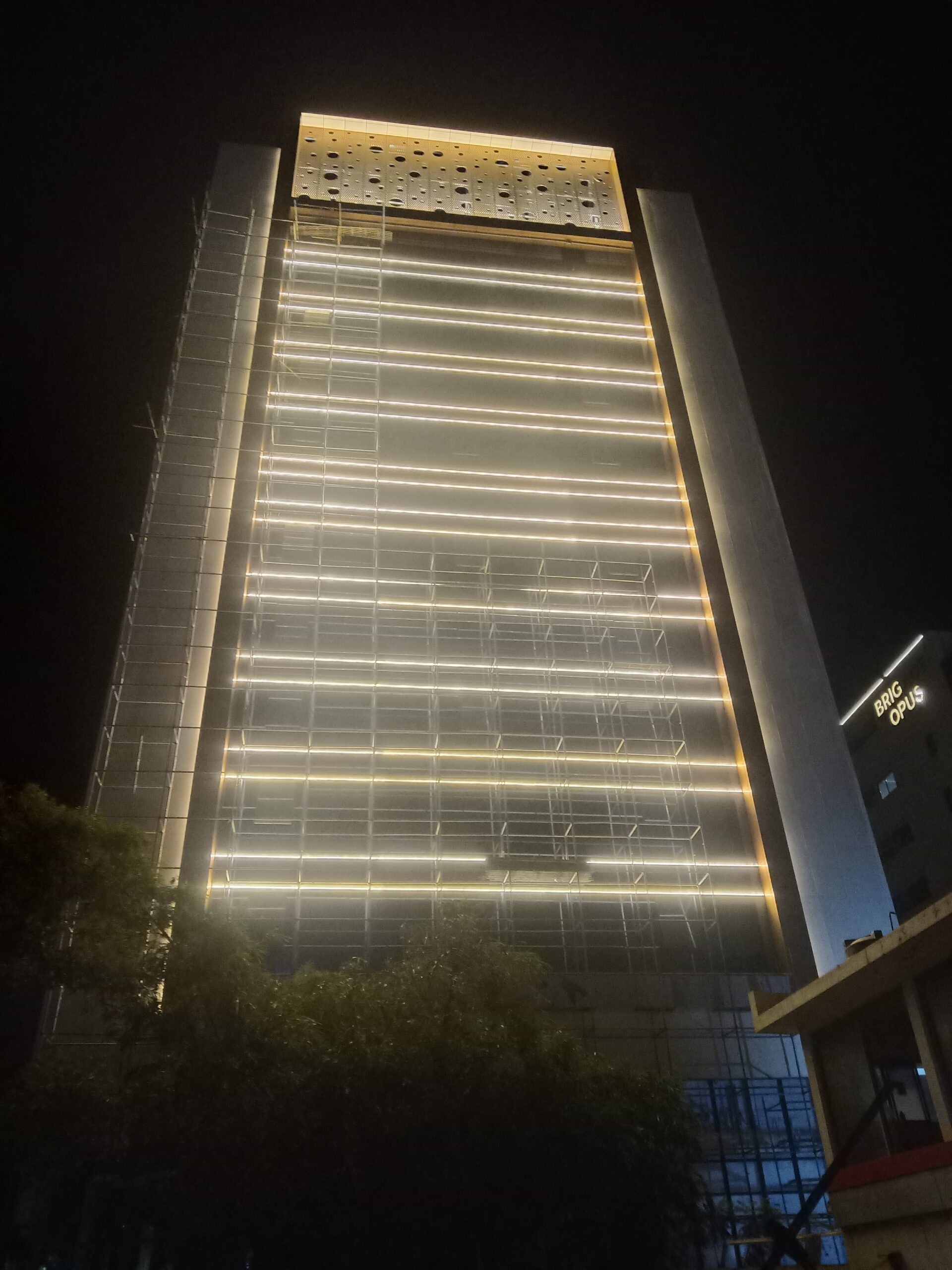 Facade lighting